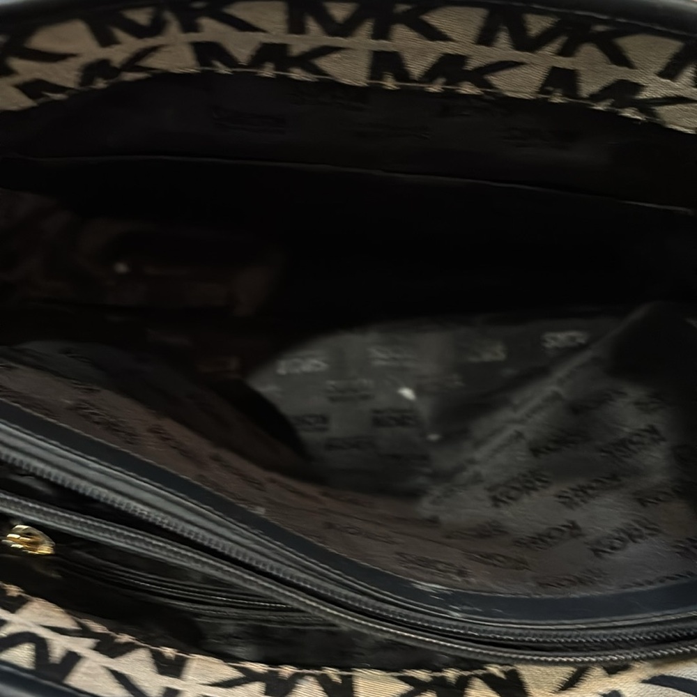 Michael Kors Black and Tan Tote Bag - Picture 4 of 7
